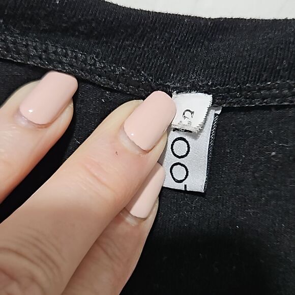 Distressed Johnny Cash Tank Top - Picture 2 of 4